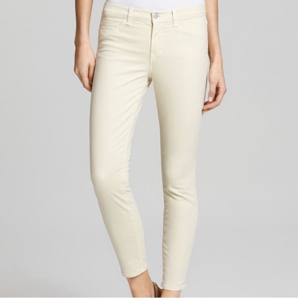 J Brand - Women’s Skinny Leg Stretch Lightweight Jeans  (lemon custard, size 29)